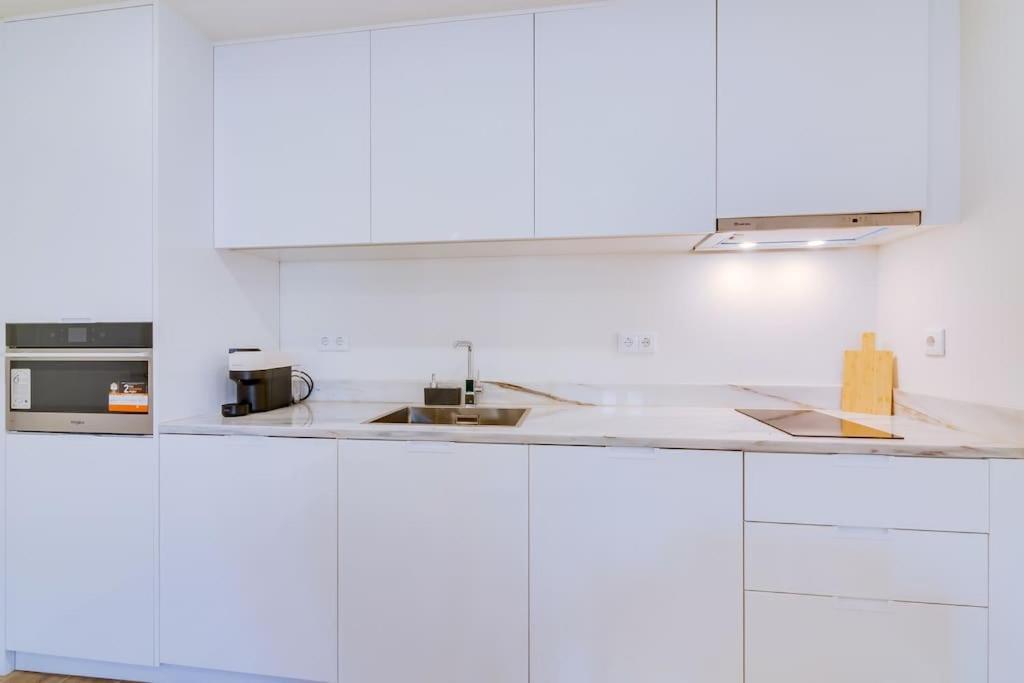 Graceful 12 Apartment *